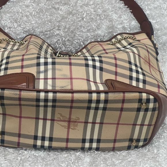 Burberry Beige/Brown Haymarket Check Canvas and Leather Drawstring Bucket Bag - Picture 7 of 16